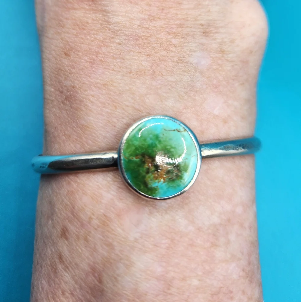 Turquoise Stone Sterling Silver Cuff - Picture 6 of 6